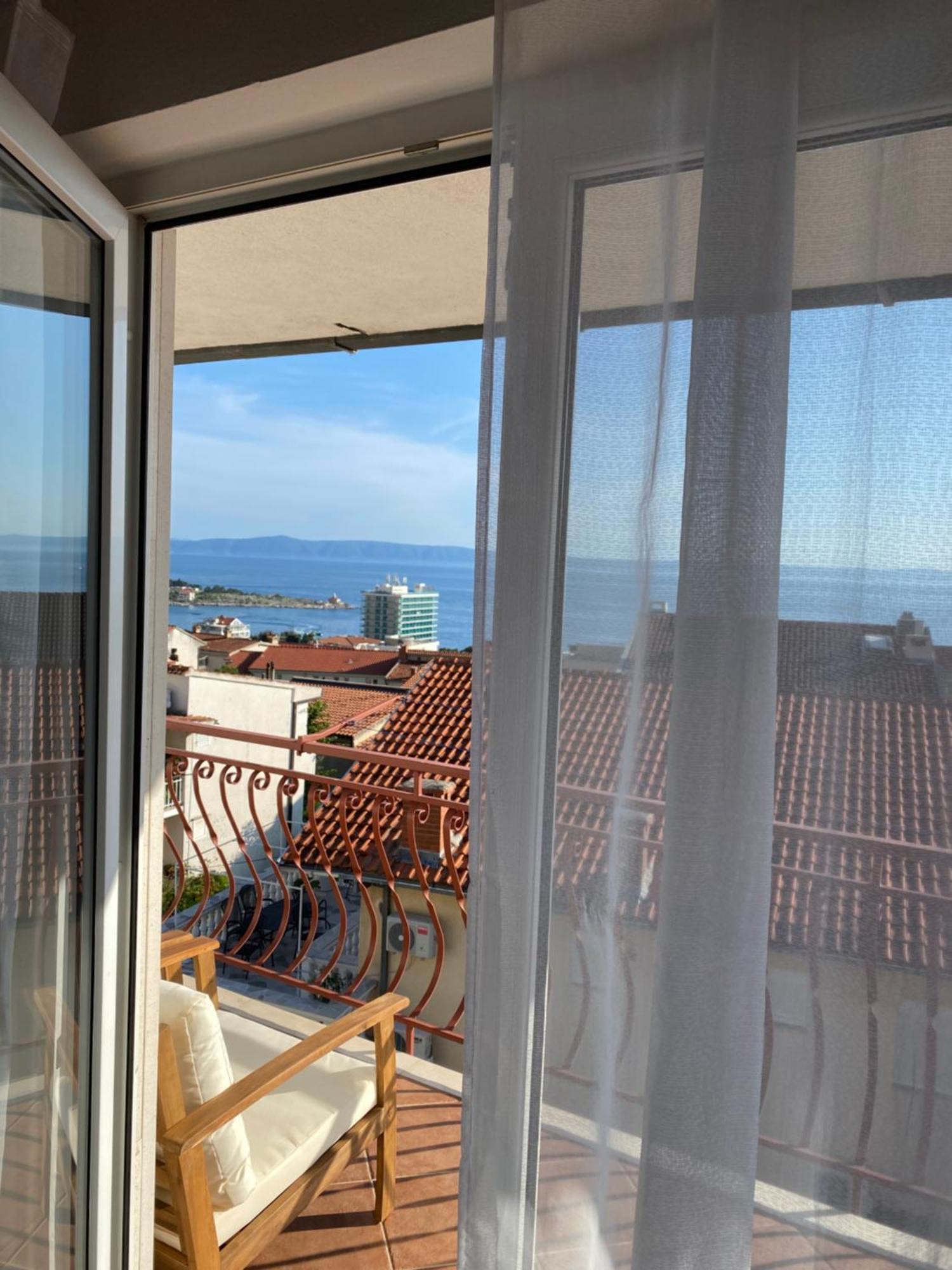Apartmani Niks Makarska Exterior photo